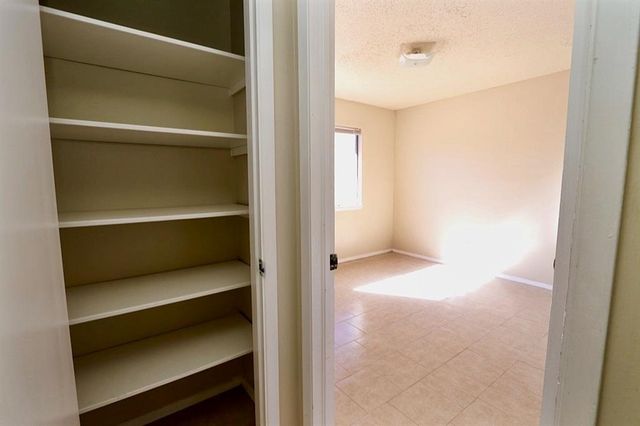 6925 Escondido Drive B, El Paso, TX 79912