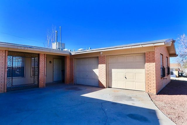 6925 Escondido Drive B, El Paso, TX 79912
