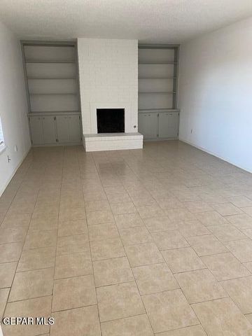 6925 Escondido Drive B, El Paso, TX 79912