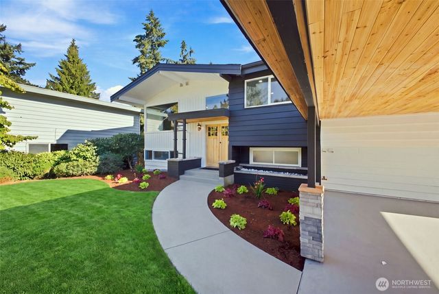 15237 NE 3rd Street, Bellevue, WA 98007