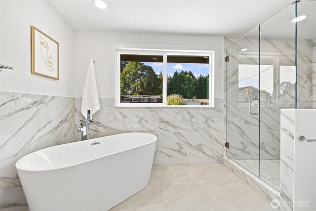 15237 NE 3rd Street, Bellevue, WA 98007