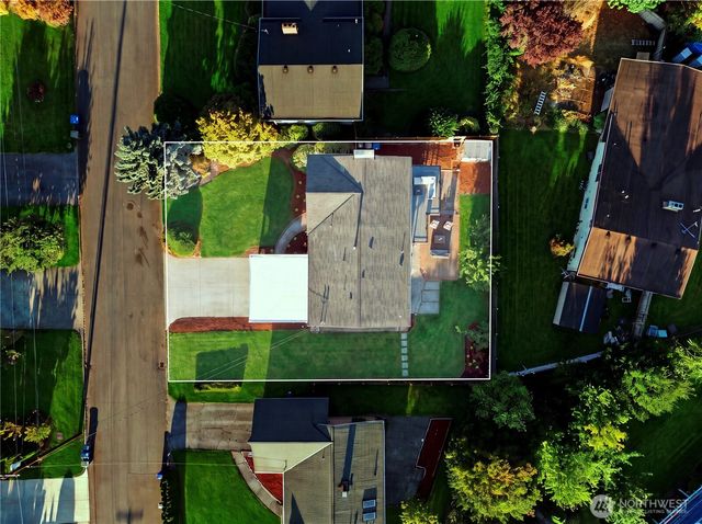 15237 NE 3rd Street, Bellevue, WA 98007