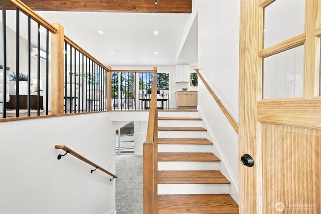 15237 NE 3rd Street, Bellevue, WA 98007