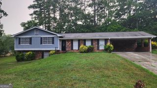 135 Melanie Court, Atlanta, GA 30349