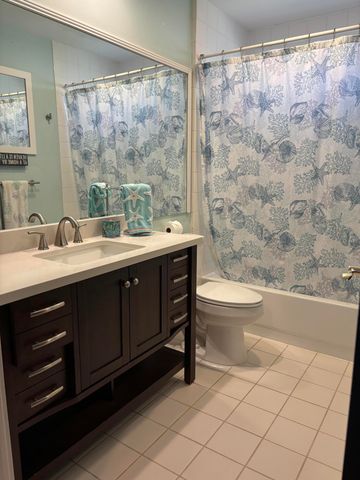 7104 Geminata Oak Court, Palm Beach Gardens, FL 33410