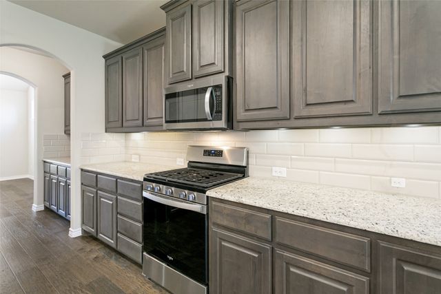 5444 Strong Stead Drive, Fort Worth, TX 76123