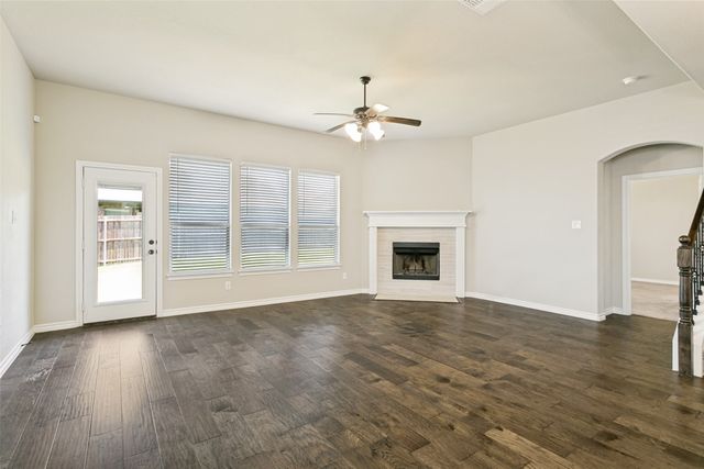 5444 Strong Stead Drive, Fort Worth, TX 76123