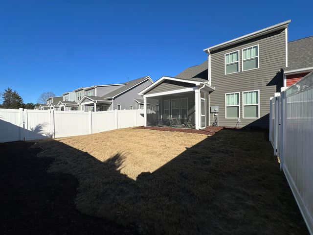 1024 Glohaven Way, Boiling Springs, SC 29316