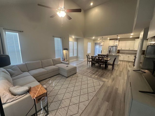 1024 Glohaven Way, Boiling Springs, SC 29316