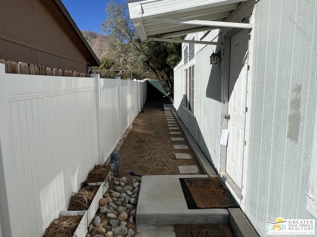 22840 Sterling Avenue 17, Palm Springs, CA 92262