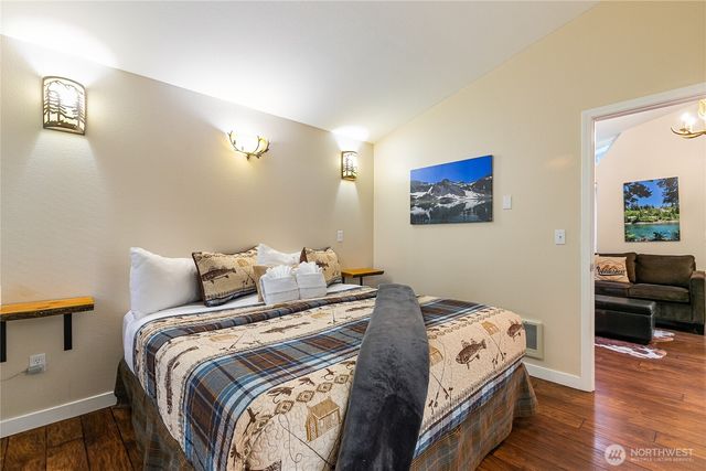 7419 Canyon View Drive, Deming, WA 98244
