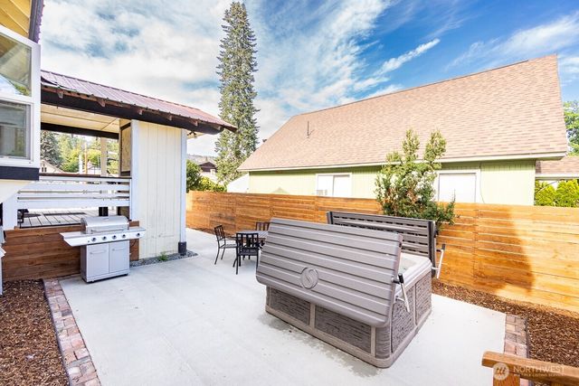 1112 Commercial Street, Leavenworth, WA 98826