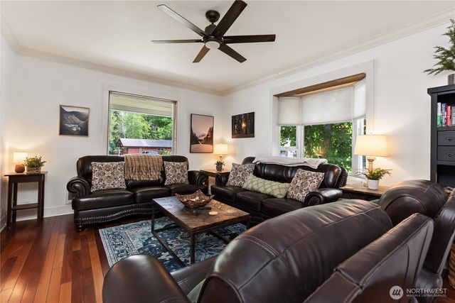 1112 Commercial Street, Leavenworth, WA 98826