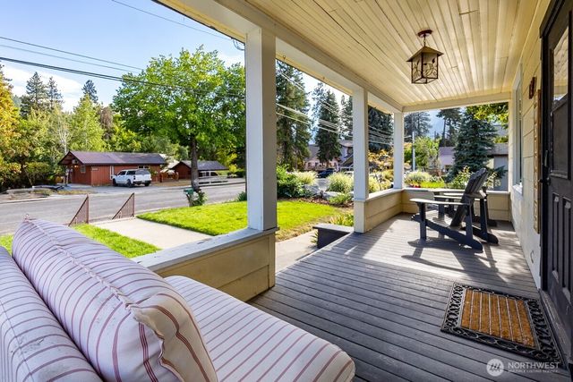 1112 Commercial Street, Leavenworth, WA 98826