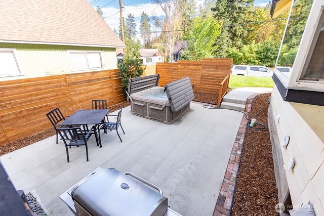 1112 Commercial Street, Leavenworth, WA 98826