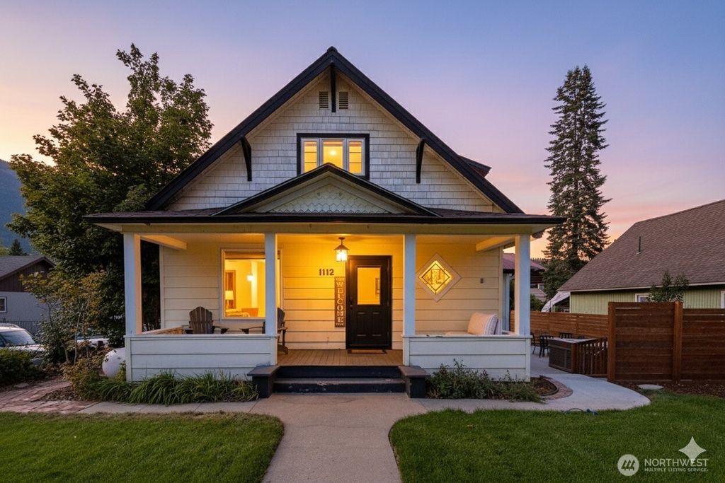 1112 Commercial Street, Leavenworth, WA 98826