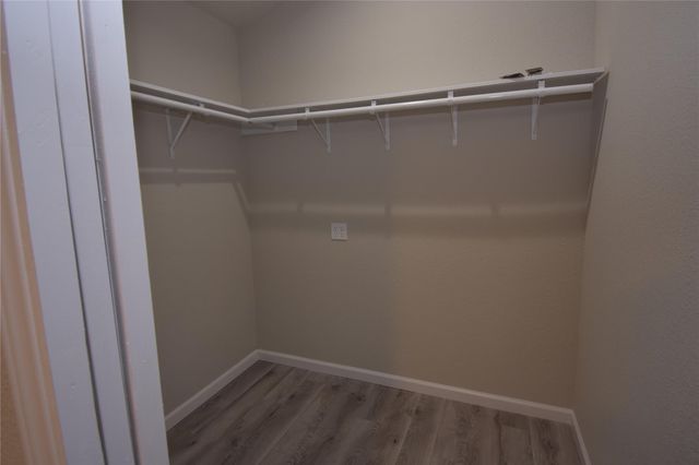 609 Nomad DR, Spicewood, TX 78669