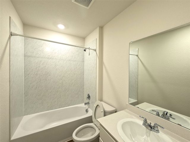 1148 Samantha Drive, Dallas, TX 75253