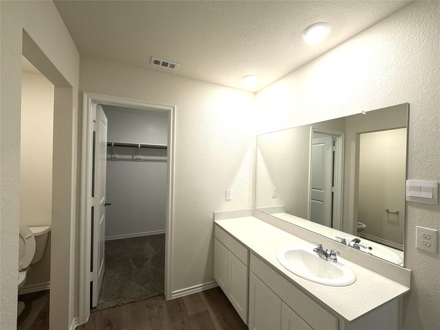 1148 Samantha Drive, Dallas, TX 75253