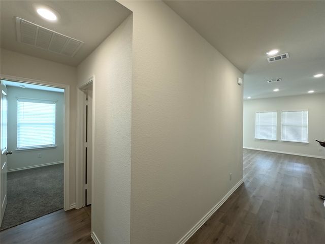 1148 Samantha Drive, Dallas, TX 75253