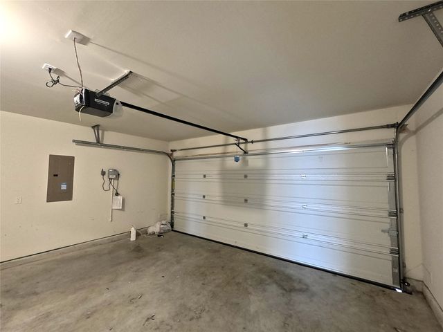 1148 Samantha Drive, Dallas, TX 75253