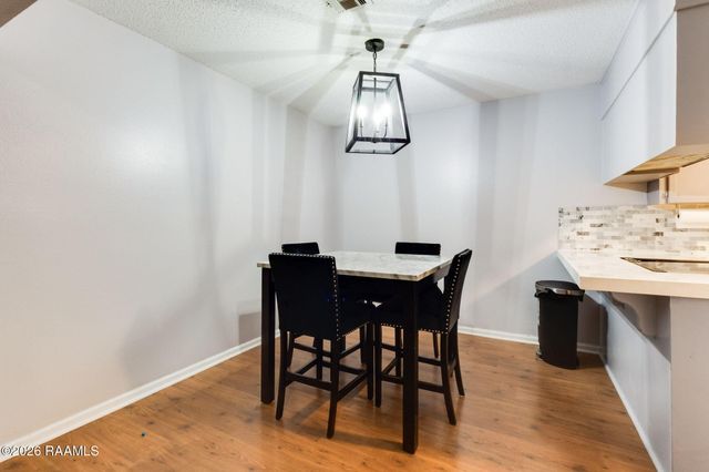 129 Hummingbird Lane, Lafayette, LA 70506