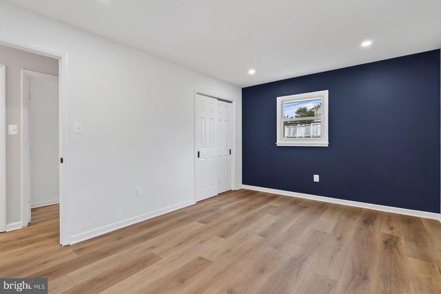 9927 PORTSMOUTH RD, Manassas, VA 20109