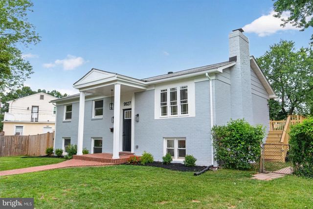 9927 PORTSMOUTH RD, Manassas, VA 20109