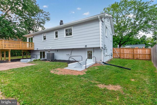 9927 PORTSMOUTH RD, Manassas, VA 20109