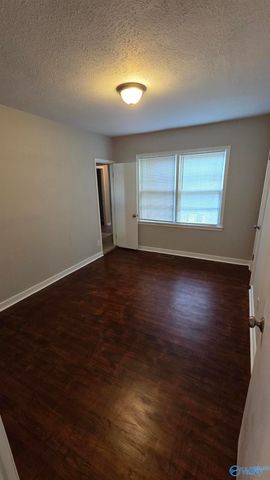 2712 Barbara Drive NW, Huntsville, AL 35816