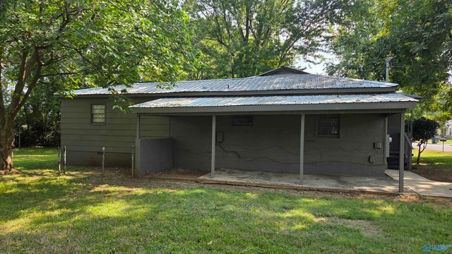 2712 Barbara Drive NW, Huntsville, AL 35816