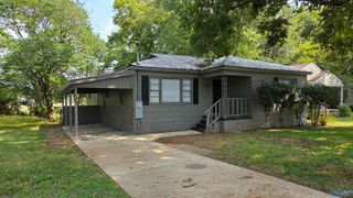 2712 Barbara Drive NW, Huntsville, AL 35816