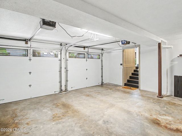 50 Plantation Drive, Hilton Head Island, SC 29928