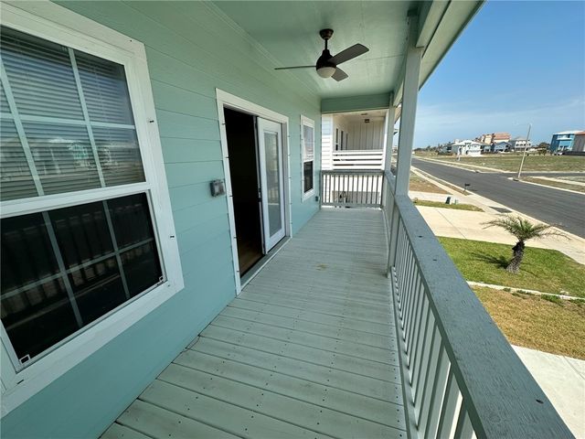 7570 La Concha Blvd, Port Aransas, TX 78373