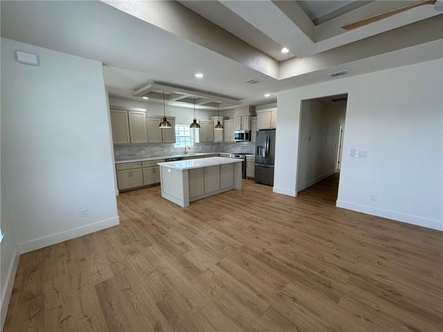 7570 La Concha Blvd, Port Aransas, TX 78373