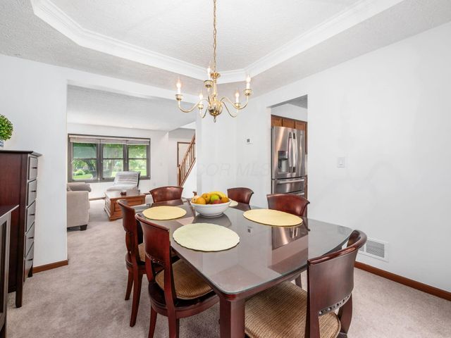 4976 Memphis Court, Hilliard, OH 43026