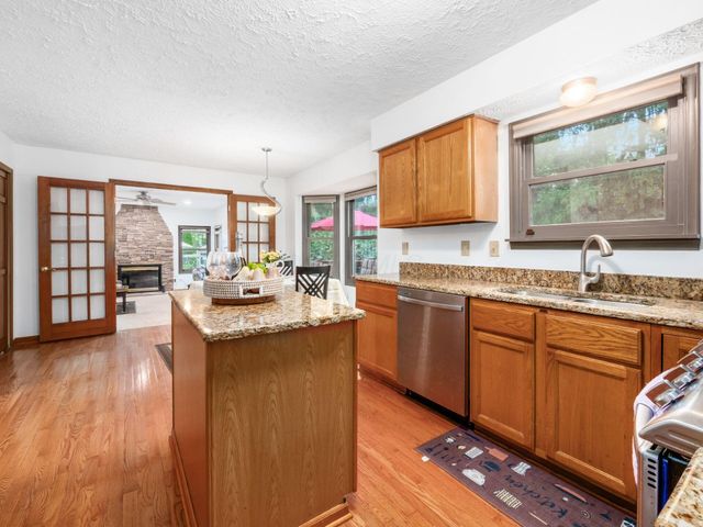 4976 Memphis Court, Hilliard, OH 43026