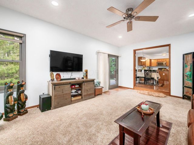 4976 Memphis Court, Hilliard, OH 43026
