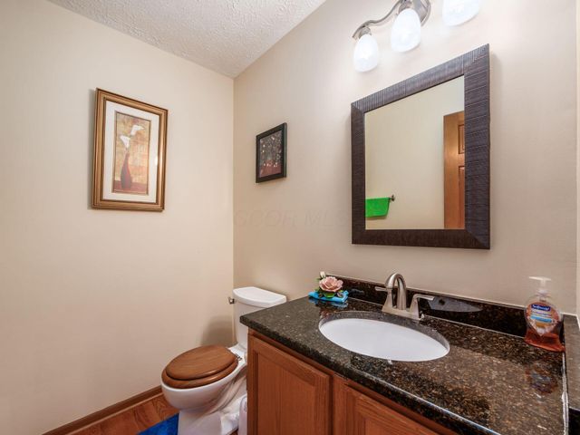 4976 Memphis Court, Hilliard, OH 43026