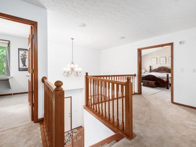 4976 Memphis Court, Hilliard, OH 43026