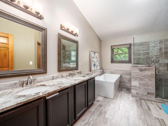 4976 Memphis Court, Hilliard, OH 43026