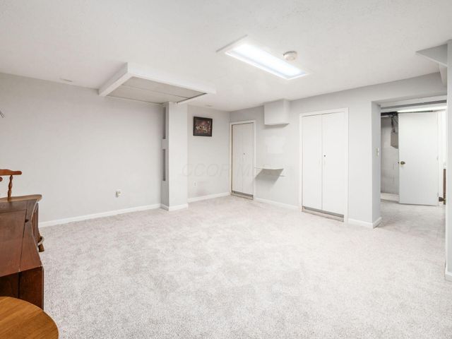 4976 Memphis Court, Hilliard, OH 43026