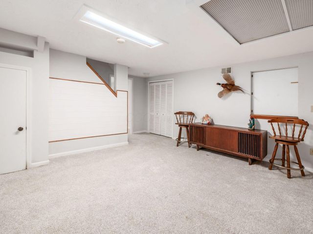 4976 Memphis Court, Hilliard, OH 43026