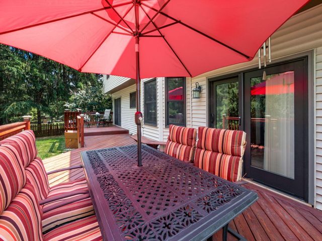 4976 Memphis Court, Hilliard, OH 43026