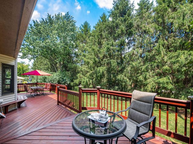 4976 Memphis Court, Hilliard, OH 43026