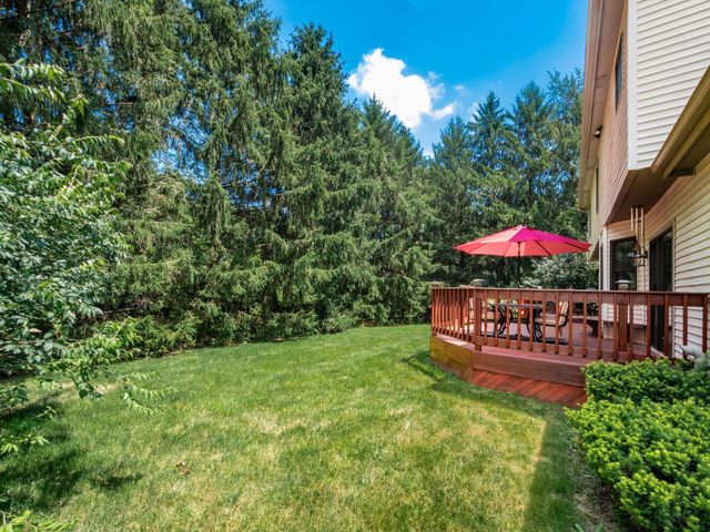 4976 Memphis Court, Hilliard, OH 43026