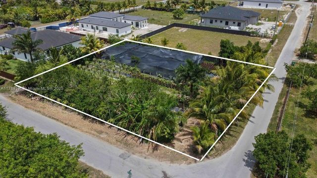 19785 SW 326th St, Homestead, FL 33030