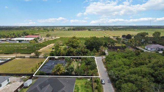 19785 SW 326th St, Homestead, FL 33030