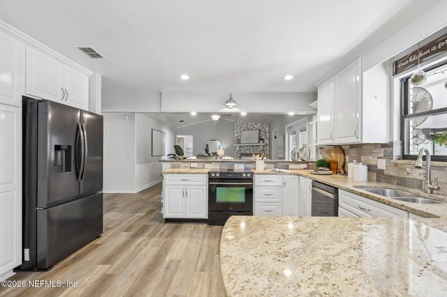 1590 PITCH PINE Avenue, St. Johns, FL 32259