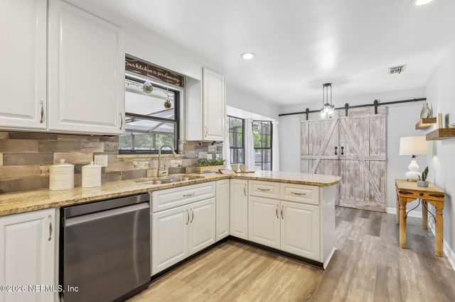1590 PITCH PINE Avenue, St. Johns, FL 32259